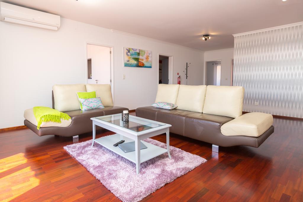 Casa dos Avós by Rent2U, Lda Apartamento Funchal  Exterior foto